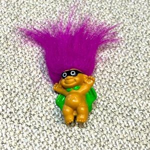 Vintage Russ Troll Halloween pin